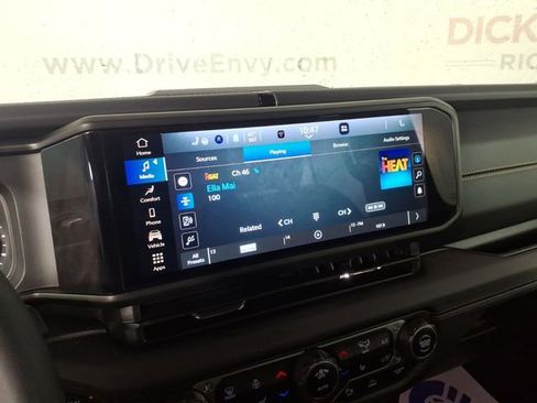 Used 2024 Jeep Wrangler Sahara w/ Dual Top Group image 21