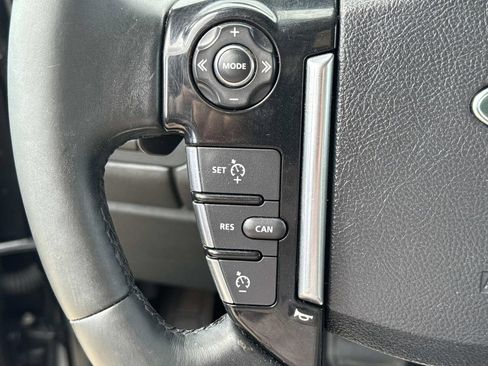 Used 2014 Land Rover LR4 HSE LUX AWD/4WD image 25