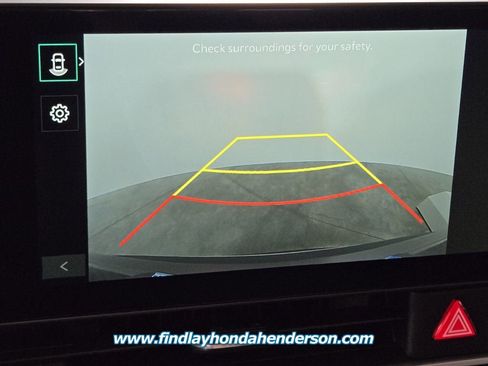 Used 2026 Kia Carnival FWD image 30