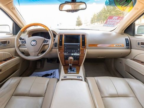 Used 2006 Cadillac STS V8 w/ Preferred Equipment Group image 16