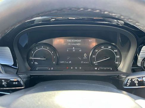 Used 2022 Lincoln Corsair Standard w/ Equipment Group 101A image 16