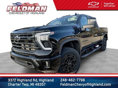 Used 2024 Chevrolet Silverado 2500 LT w/ Midnight Edition