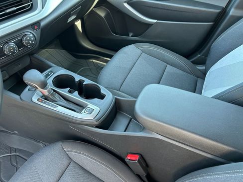 Used 2024 Chevrolet Trax LS image 20