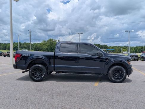 Used 2024 Ford F150 XLT w/ FX4 Off-Road Package AWD/4WD image 6