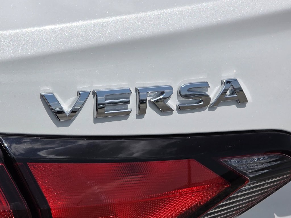 New 2025 Nissan Versa SV w/ Trunk Package FWD image 24