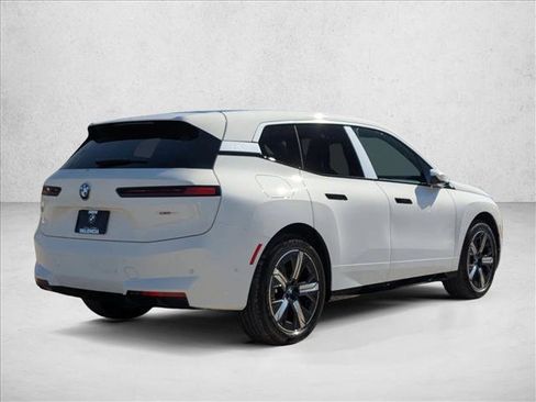 New 2026 BMW iX xDrive60 w/ Premium Package AWD/4WD image 2
