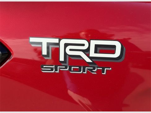 Used 2024 Toyota Tacoma TRD Sport image 38