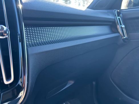 Used 2023 Volvo XC40 B5 Plus w/ Driver Assist Package image 30