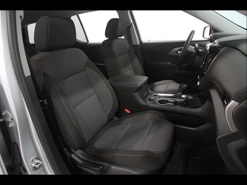 Certified 2020 Chevrolet Traverse LS FWD image 16