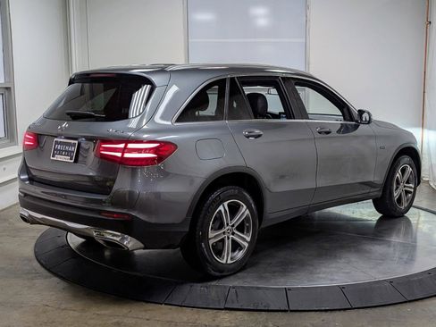 Used 2019 Mercedes-Benz GLC 350e GLC 350e 4MATIC Plug-In Hybrid image 9