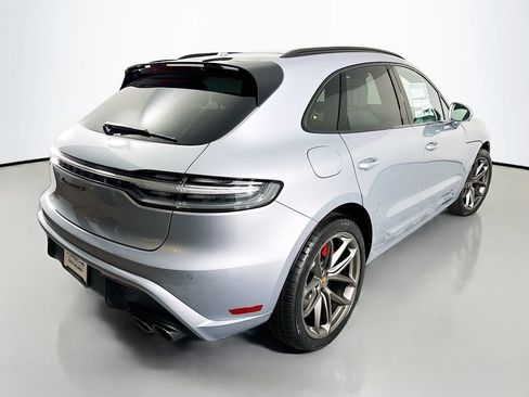 New 2026 Porsche Macan GTS AWD/4WD image 9