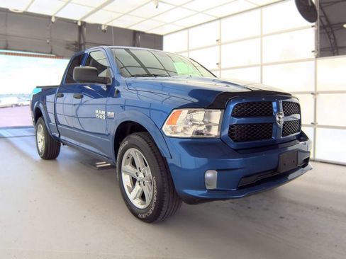 Used 2017 RAM 1500 Express AWD/4WD image 1