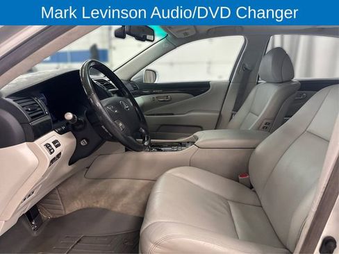 Used 2010 Lexus LS 460 L image 9