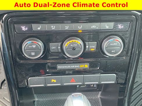 Used 2019 Volkswagen Beetle 2.0T Final Edition SEL image 13