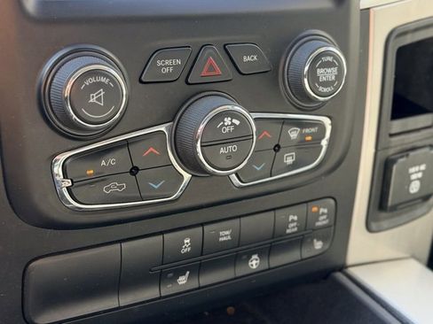 Used 2017 RAM 1500 Big Horn image 14