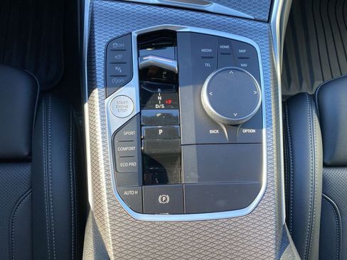 Used 2024 BMW 330i 330i w/ M Sport Package image 16