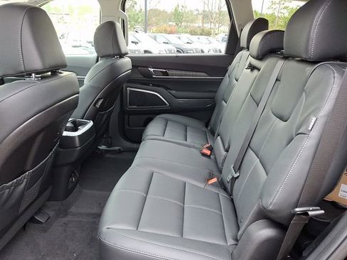 New 2025 Kia Telluride EX image 9