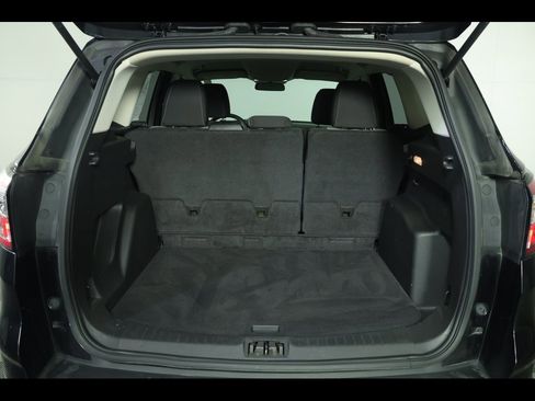 Used 2017 Ford Escape SE image 7