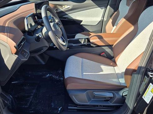 Used 2023 Volkswagen ID.4 Pro image 14