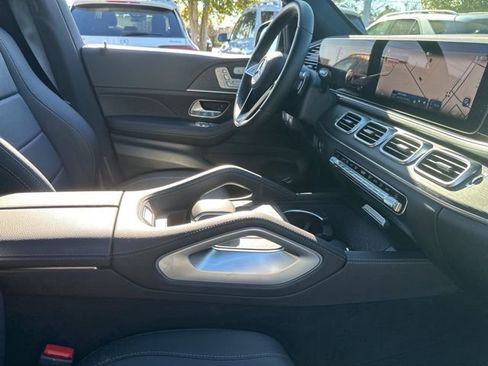 Certified 2025 Mercedes-Benz GLE 350 4MATIC image 33