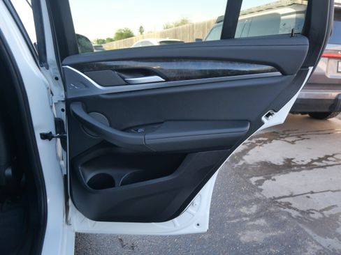 Used 2020 BMW X4 xDrive30i w/ M Sport Package 2 image 11