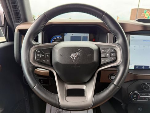 Used 2023 Ford Bronco Outer Banks AWD/4WD image 21
