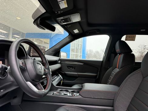 Used 2026 Honda Passport TrailSport image 9
