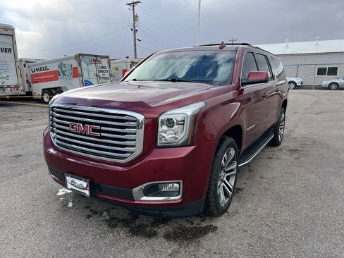 Used 2020 GMC Yukon XL SLT w/ Open Road Package image 1