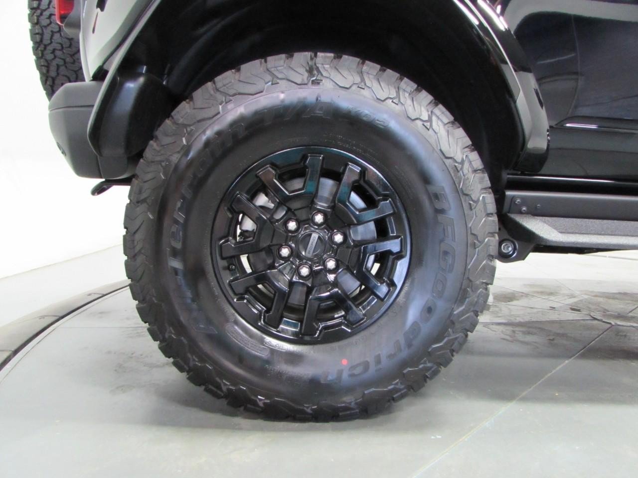 New 2026 Ford Bronco Raptor AWD/4WD image 9