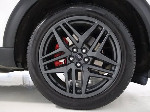 Used 2025 Ford Explorer ST-Line w/ Premium Package image 77