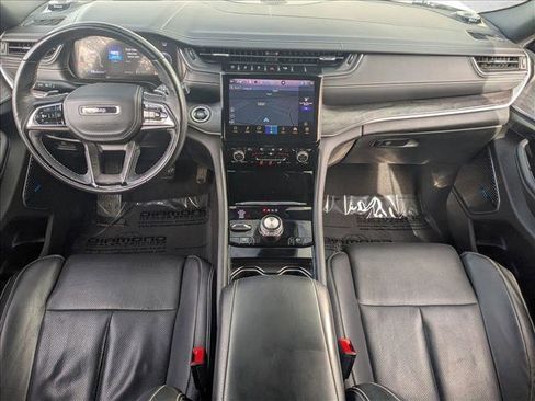 Used 2021 Jeep Grand Cherokee L Overland w/ Advanced Protech Group III image 17