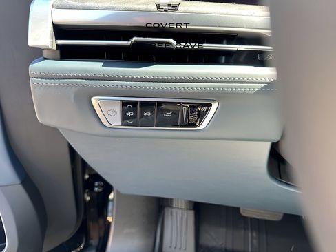 New 2026 Cadillac Escalade IQ Luxury 2 w/ LPO, Floor Liner Package image 33