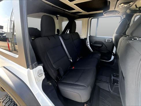 Used 2021 Jeep Wrangler Unlimited Sport AWD/4WD image 19