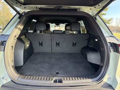 Used 2025 Chevrolet Equinox ACTIV w/ Convenience Package III image 22