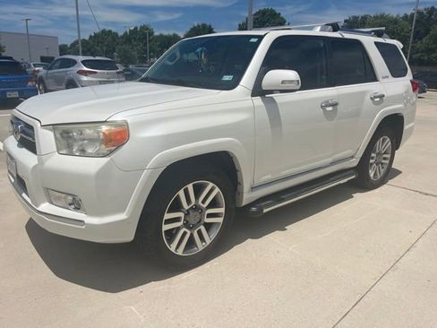 Used 2011 Toyota 4Runner Limited AWD/4WD image 6