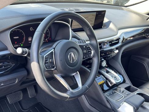 Used 2023 Acura MDX SH-AWD w/ Technology Package image 13