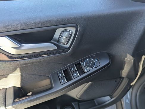 Used 2025 Ford Escape ST-Line image 26