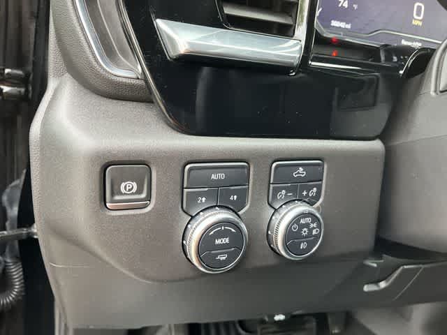Used 2024 GMC Sierra 1500 Elevation AWD/4WD image 29