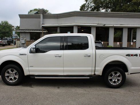 Used 2017 Ford F150 Lariat w/ Equipment Group 502A Luxury image 4