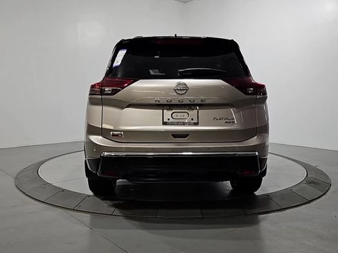 New 2026 Nissan Rogue Platinum AWD/4WD image 4