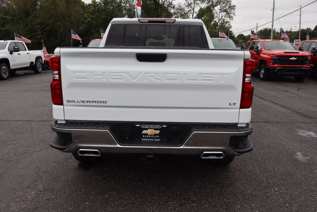 New 2026 Chevrolet Silverado 1500 LT w/ Z71 Off-Road Package AWD/4WD image 25