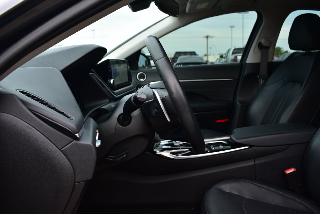 Used 2022 Hyundai Sonata Limited FWD image 40