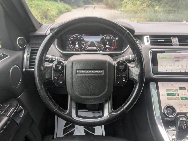 Used 2020 Land Rover Range Rover Sport HSE AWD/4WD image 25