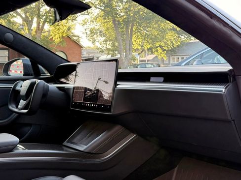Used 2021 Tesla Model S Plaid AWD/4WD image 11