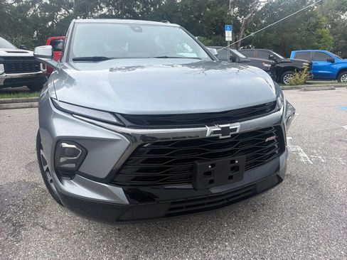 Used 2025 Chevrolet Blazer RS FWD image 5