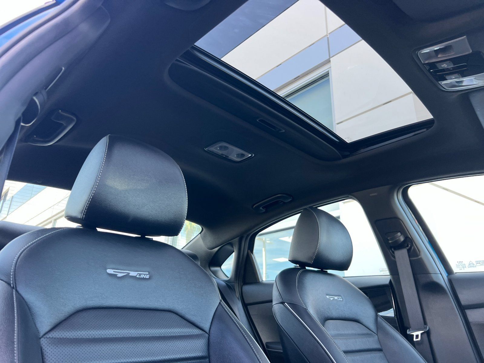 Certified 2023 Kia Forte GT-Line w/ GT-Line Premium Package FWD image 15