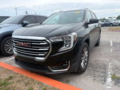 Used 2023 GMC Terrain SLT FWD image 4