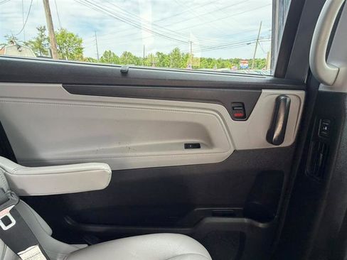 Used 2019 Honda Odyssey EX-L image 23