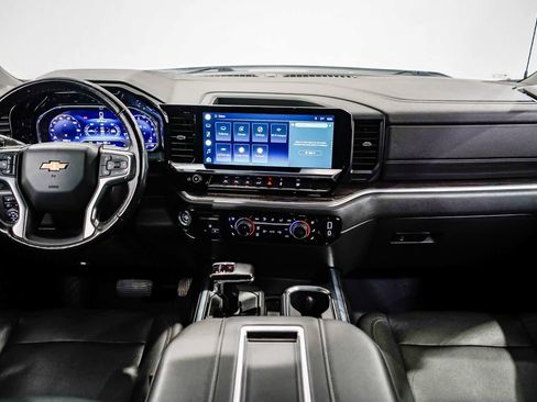 Used 2022 Chevrolet Silverado 1500 LTZ image 11