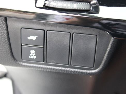 Used 2025 Honda CR-V EX-L image 21